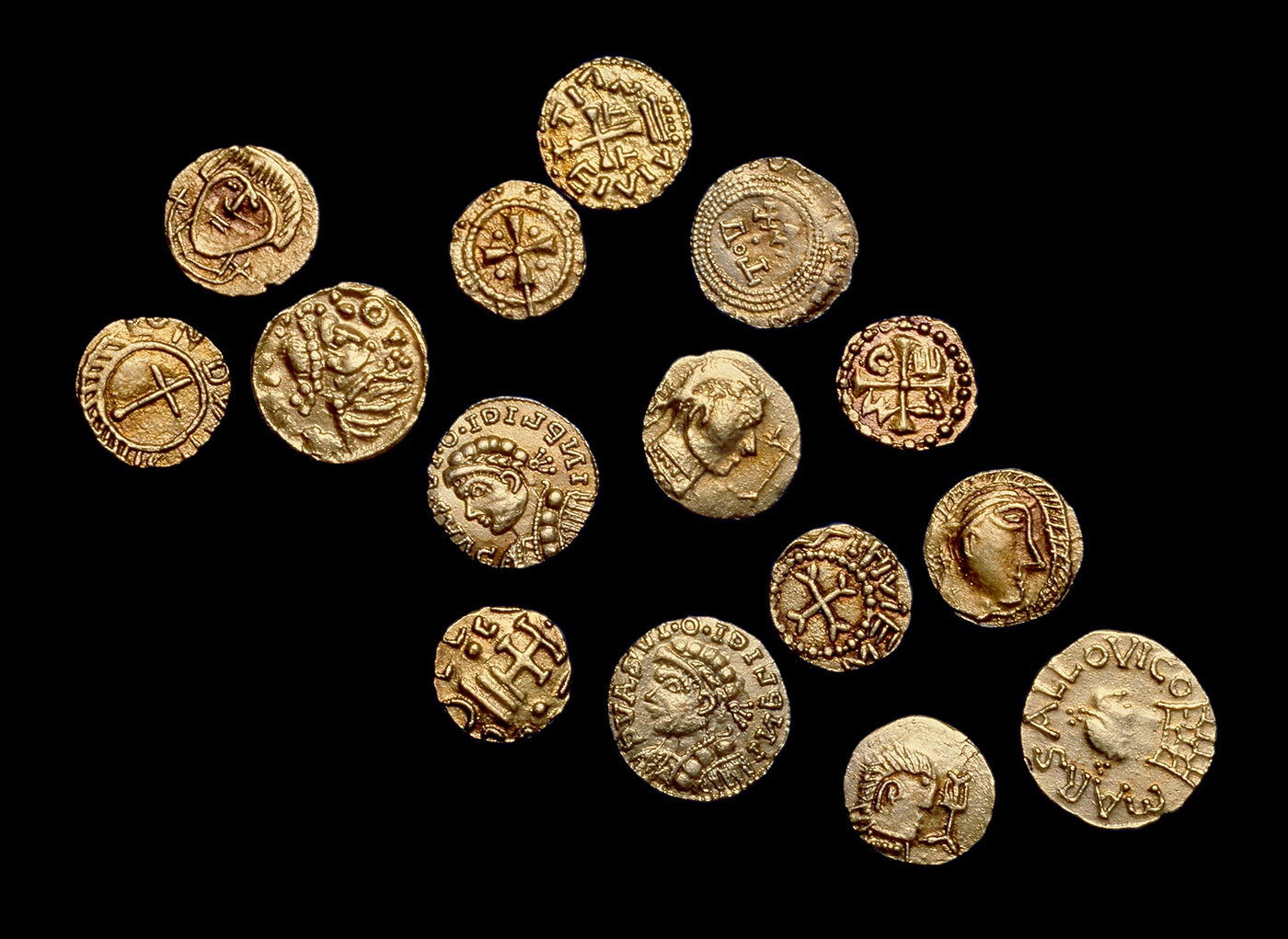 Největší poklad anglosaských mincí v Anglii byl objevován více než 30 let